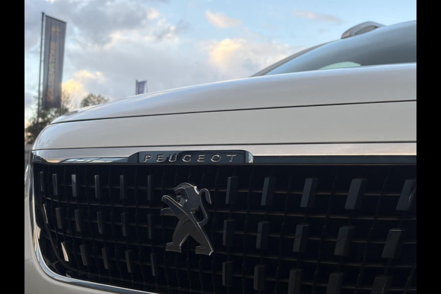 Peugeot 2008 1.2 PureTech Allure ✓Camera✓Navi✓Carplay✓Halfleder✓110pk✓Dealer Onderhouden✓Clima✓Cruise✓Pdc✓Lm velgen✓Automaat✓N.A.P✓Apk tot 03-2027