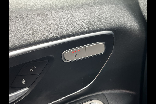 Mercedes-Benz Vito 119 1.9 CDI 190pk Automaat L2H1 Climate Control Adaptieve Cruise Control Trekhaak Navigatie Camera Stoelverwarming