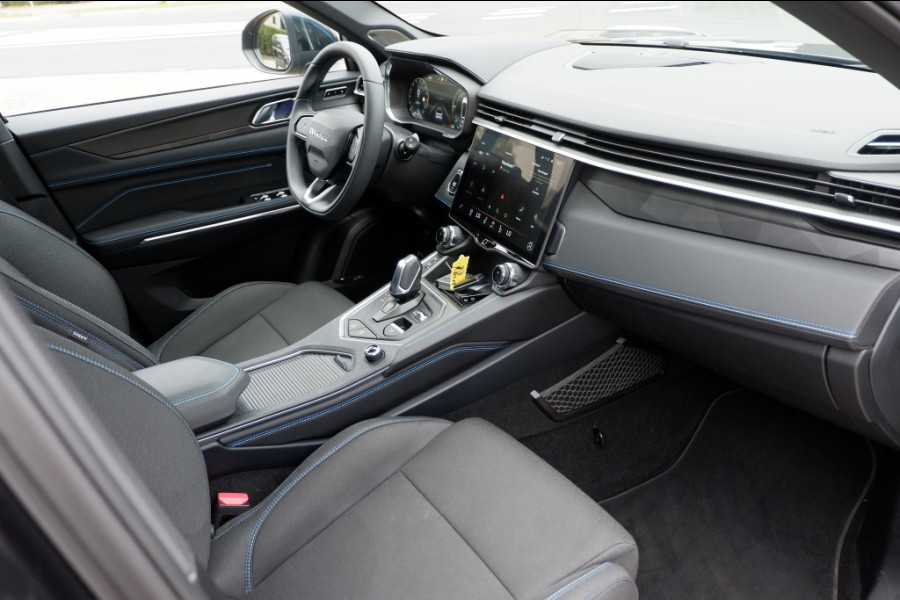 Lynk & Co 01 1.5 / INCL. FABRIEKS-GARANTIE / NAP / Zeer nette auto
