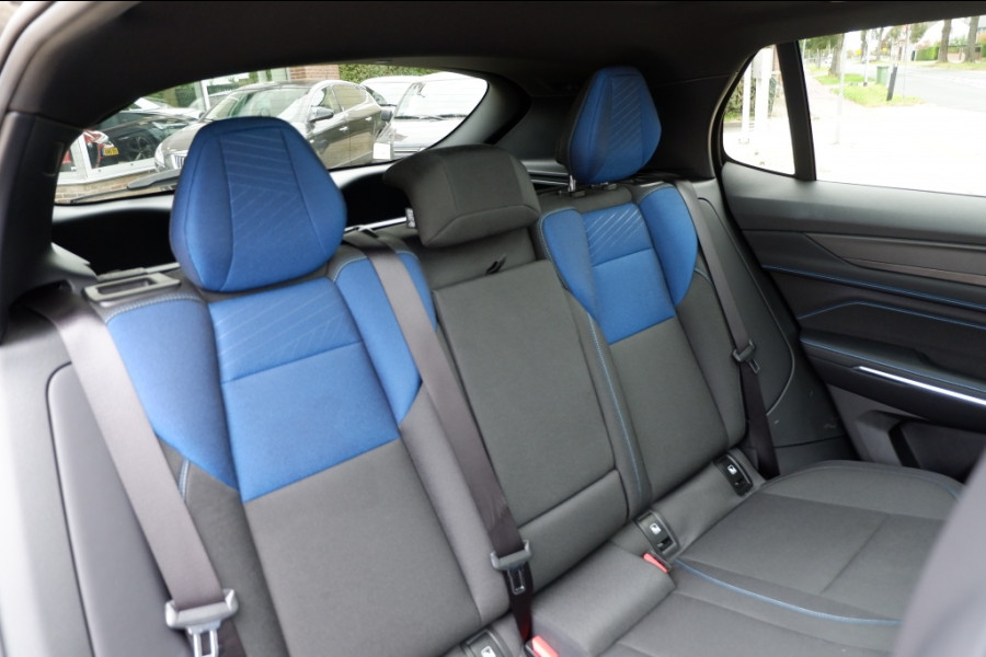 Lynk & Co 01 1.5 / INCL. FABRIEKS-GARANTIE / NAP / Zeer nette auto