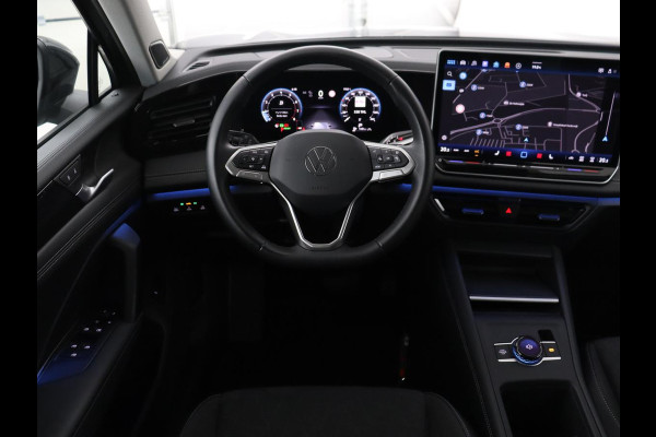 Volkswagen Tiguan 1.5 eTSI Life Edition | Half leder | Adaptive cruise | Head-up | Stuur/stoelverwarming | Camera | Park assist | Harman/Kardon | Sfeerverlichting | Carplay