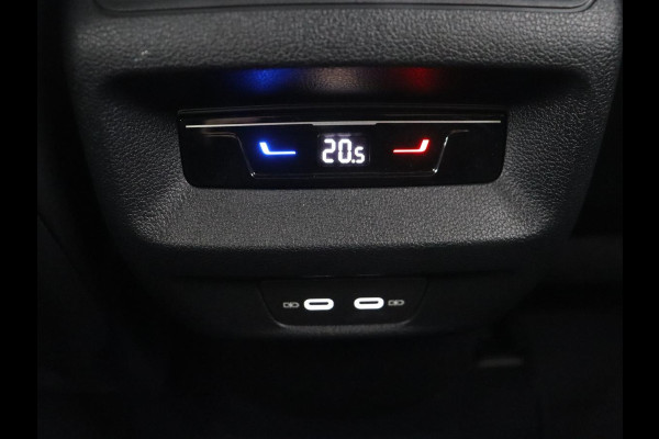 Volkswagen Tiguan 1.5 eTSI Life Edition | Half leder | Adaptive cruise | Head-up | Stuur/stoelverwarming | Camera | Park assist | Harman/Kardon | Sfeerverlichting | Carplay