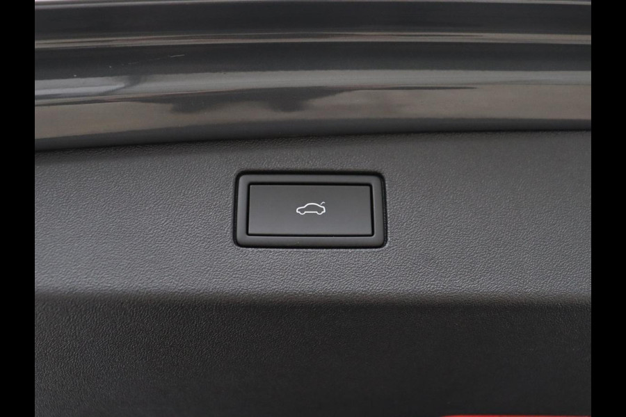 Volkswagen Tiguan 1.5 eTSI Life Edition | Half leder | Adaptive cruise | Head-up | Stuur/stoelverwarming | Camera | Park assist | Harman/Kardon | Sfeerverlichting | Carplay