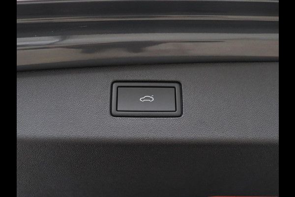 Volkswagen Tiguan 1.5 eTSI Life Edition | Half leder | Adaptive cruise | Head-up | Stuur/stoelverwarming | Camera | Park assist | Harman/Kardon | Sfeerverlichting | Carplay