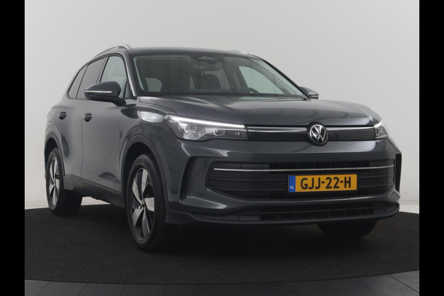Volkswagen Tiguan 1.5 eTSI Life Edition | Half leder | Adaptive cruise | Head-up | Stuur/stoelverwarming | Camera | Park assist | Harman/Kardon | Sfeerverlichting | Carplay