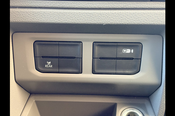 Volkswagen e-Crafter 36kWh 136PK Elektrisch Koelwagen Zanotti Nachtkoeling LED Climate Control Cruise Control Carplay Camera Parkeersensoren 360° Fri