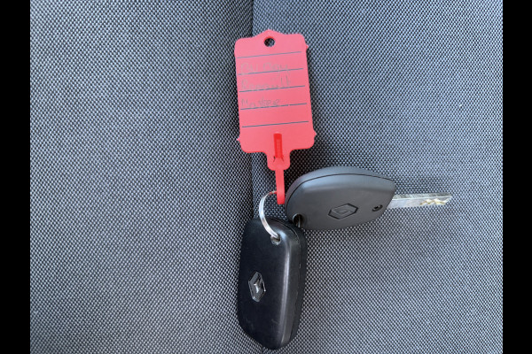 Renault Master 2.3DCi 135PK L3H3 LED Cruise Control Airco Bluetooth Euro 6