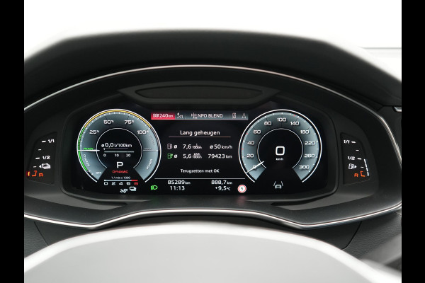 Audi A6 Avant 50 TFSI e Quattro S Line PHEV 300pk Dealer O.H | SOH 95,2% | Trekhaak Af Fabriek | Adaptive Cruise | Camera | Matrix LED | Lederen Sportstoelen Verwarmd | Sfeerverlichting | Apple Carplay | DAB | Navigatie | Virtual | 19"L.M | Plug In Hybrid |