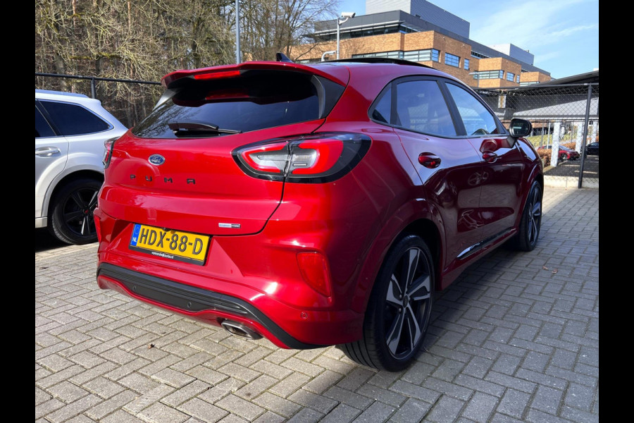 Ford Puma 1.0 EcoBoost Hybrid ST Line X - LED - 19" - Schuif-/Kanteldak - Stuur-/Stoelverwarming - Adaptieve Cruise Control (ACC)