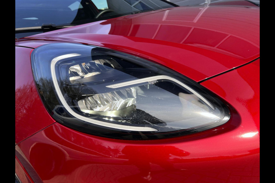 Ford Puma 1.0 EcoBoost Hybrid ST Line X - LED - 19" - Schuif-/Kanteldak - Stuur-/Stoelverwarming - Adaptieve Cruise Control (ACC)