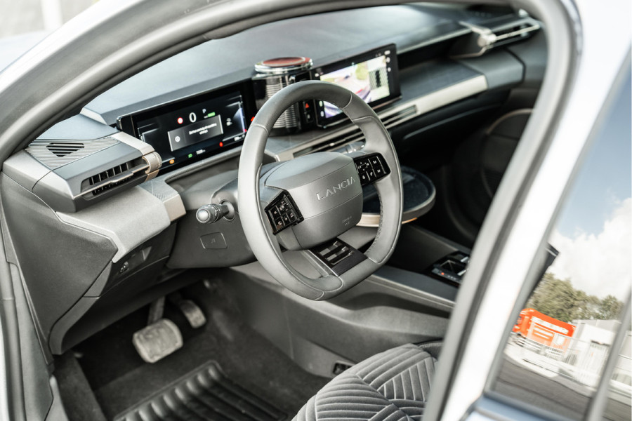 Lancia Ypsilon LX 51 kWh