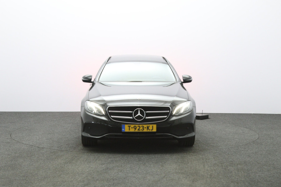 Mercedes-Benz E-Klasse Estate 300 de Premium 306 PK PHEV, Panoramadak, Stoelverwarming, Camera