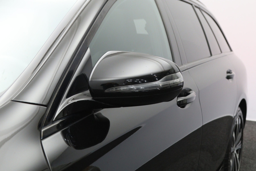 Mercedes-Benz E-Klasse Estate 300 de Premium 306 PK PHEV, Panoramadak, Stoelverwarming, Camera