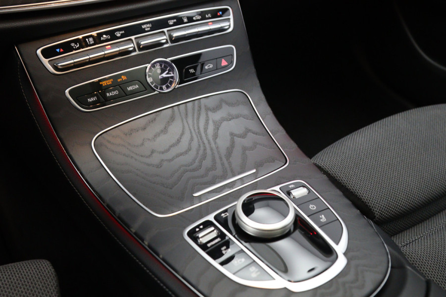 Mercedes-Benz E-Klasse Estate 300 de Premium 306 PK PHEV, Panoramadak, Stoelverwarming, Camera