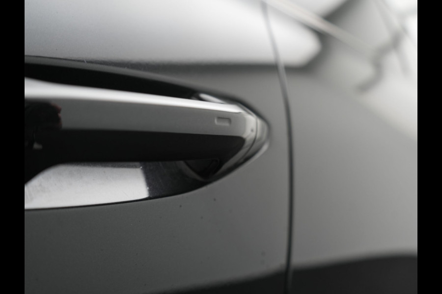 Škoda Kodiaq 1.5 TSI Sportline Business PHEV 204pk Dealer O.H | Panodak | Trekhaak Af Fabriek | Adaptive Cruise | Head Up | 360 Camera | Canton | Alcantara Sportstoelen Memory & Verwarmd | Stuur Verwarmd | Keyless | Sfeerverlichting | Apple Carplay | DAB | Navigatie | Virtual | 19"L.M | Plug In Hybrid |