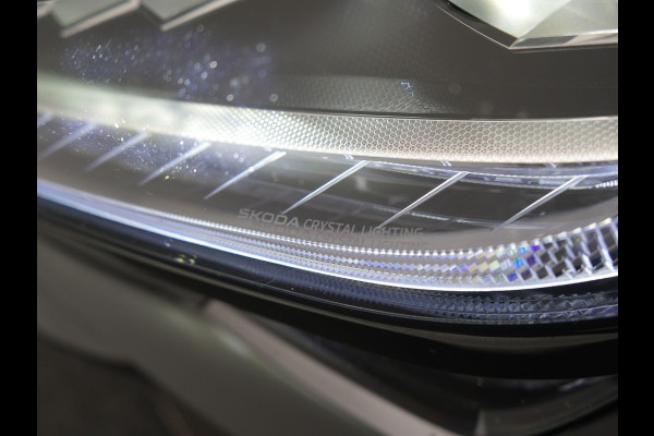 Škoda Kodiaq 1.5 TSI Sportline Business PHEV 204pk Dealer O.H | Panodak | Trekhaak Af Fabriek | Adaptive Cruise | Head Up | 360 Camera | Canton | Alcantara Sportstoelen Memory & Verwarmd | Stuur Verwarmd | Keyless | Sfeerverlichting | Apple Carplay | DAB | Navigatie | Virtual | 19"L.M | Plug In Hybrid |