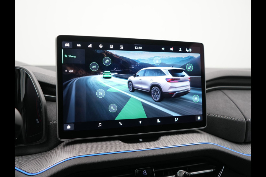 Škoda Kodiaq 1.5 TSI Sportline Business PHEV 204pk Dealer O.H | Panodak | Trekhaak Af Fabriek | Adaptive Cruise | Head Up | 360 Camera | Canton | Alcantara Sportstoelen Memory & Verwarmd | Stuur Verwarmd | Keyless | Sfeerverlichting | Apple Carplay | DAB | Navigatie | Virtual | 19"L.M | Plug In Hybrid |