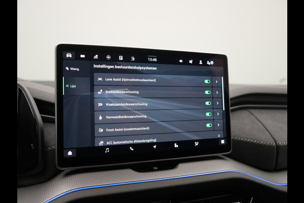 Škoda Kodiaq 1.5 TSI Sportline Business PHEV 204pk Dealer O.H | Panodak | Trekhaak Af Fabriek | Adaptive Cruise | Head Up | 360 Camera | Canton | Alcantara Sportstoelen Memory & Verwarmd | Stuur Verwarmd | Keyless | Sfeerverlichting | Apple Carplay | DAB | Navigatie | Virtual | 19"L.M | Plug In Hybrid |