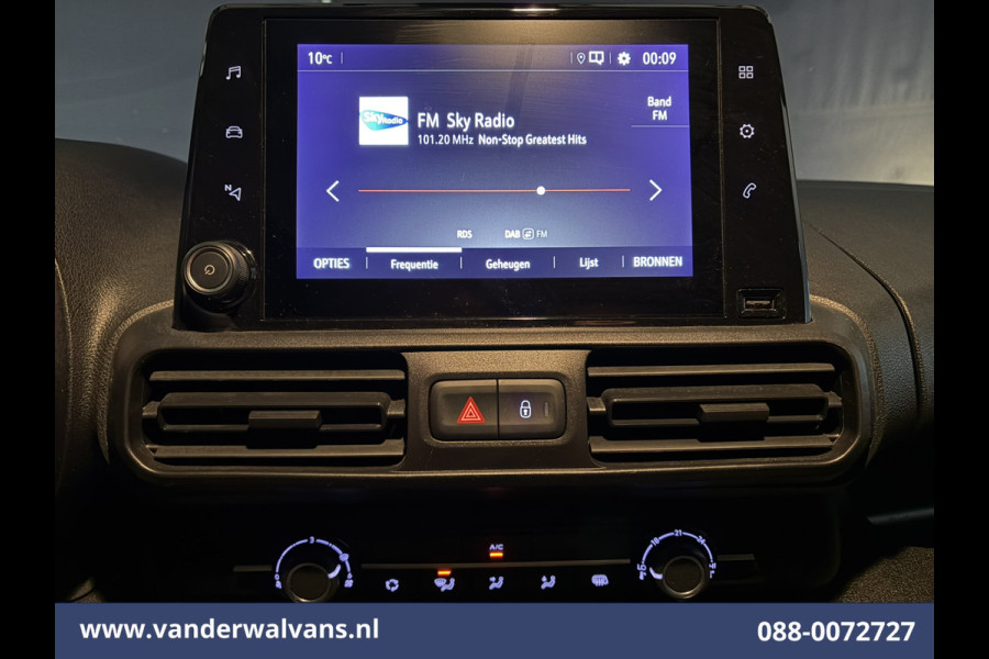 Opel Combo 1.5D 102pk L2H1 Euro6 Airco | Apple Carplay | Trekhaak | Cruisecontrol Parkeersensoren, Android Auto, Zijdeur, Bijrijdersbank