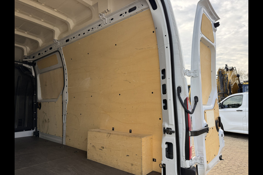 Renault Master L3H3 LED Cruise Control Airco Bluetooth