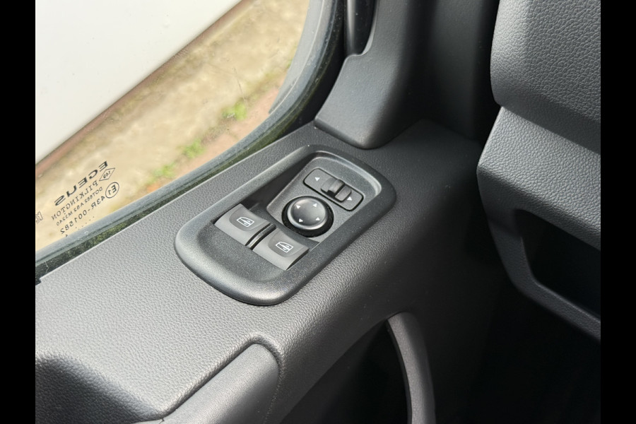 Renault Master L3H3 LED Cruise Control Airco Bluetooth