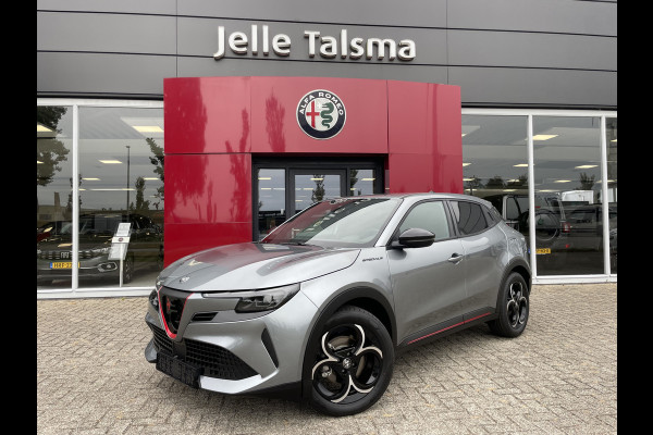 Alfa Romeo junior 1.2 Turbo Ibrida Speciale | Stoelverwarming | Massagefunctie | Camera