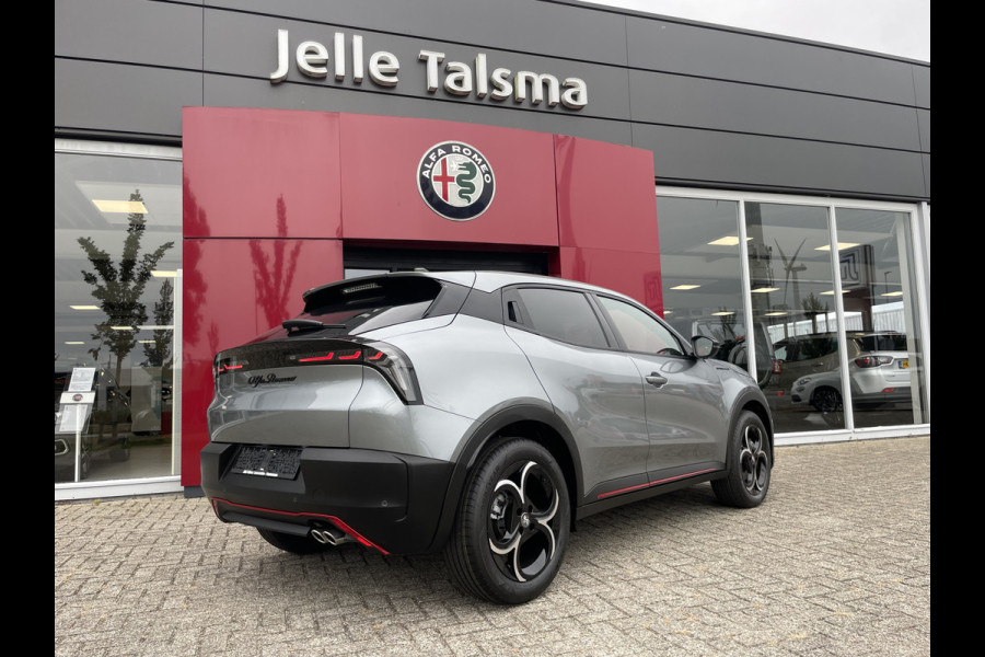 Alfa Romeo junior 1.2 Turbo Ibrida Speciale | Stoelverwarming | Massagefunctie | Camera