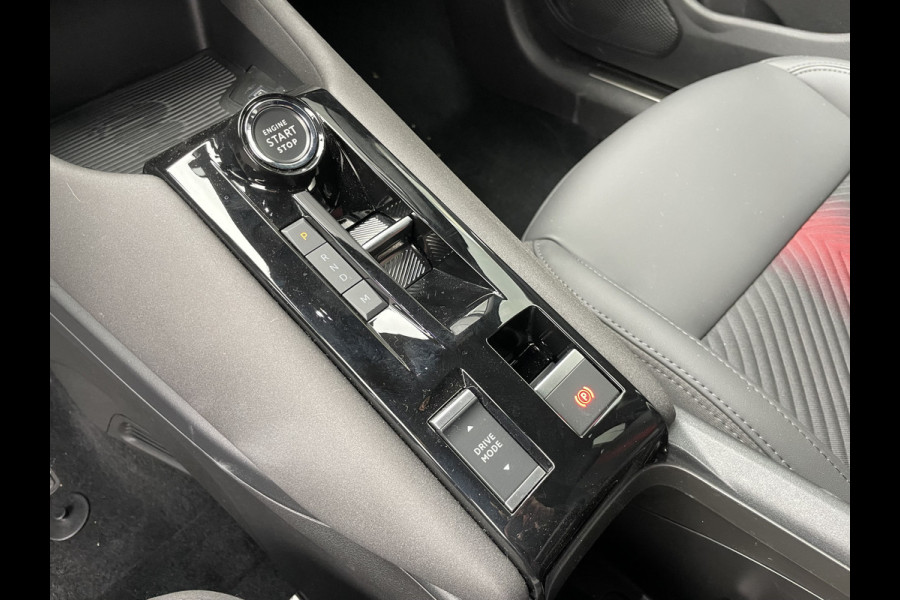 Alfa Romeo junior 1.2 Turbo Ibrida Speciale | Stoelverwarming | Massagefunctie | Camera