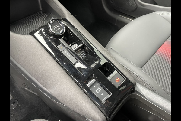 Alfa Romeo junior 1.2 Turbo Ibrida Speciale | Stoelverwarming | Massagefunctie | Camera