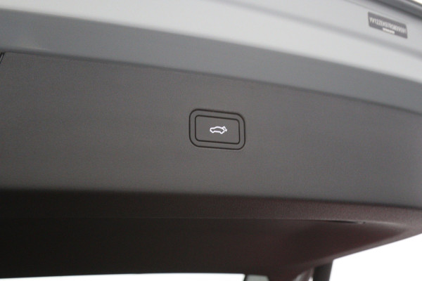 Volvo EX30 Twin Motor 428 PK Performance Ultra 69 kWh, SOH 95 %, Adap. Cruise Control, 360° Camera, Harman/Kardon