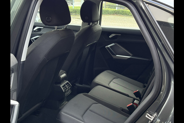Audi Q3 Sportback 35 TFSI Pro Line S-Line | Carplay/Android, Camera, Stoelverw., Climate, 20'' LMV |