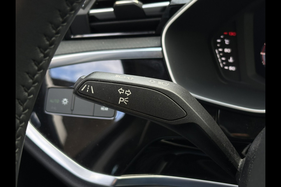 Audi Q3 Sportback 35 TFSI Pro Line S-Line | Carplay/Android, Camera, Stoelverw., Climate, 20'' LMV |
