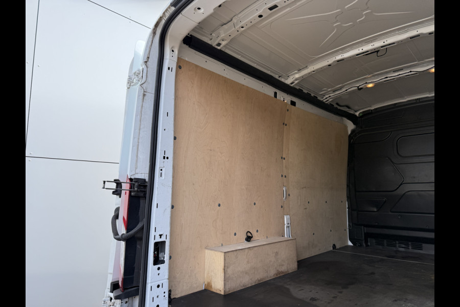 Ford E-Transit 68kWh 184PK L2H2 316km WLTP 94,9% (SOH) Climate Control Cruise Control CarPlay Camera Navigatie Parkeersensoren v+a