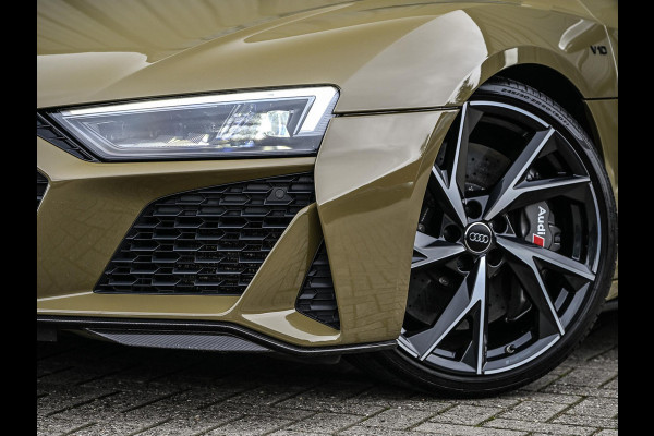 Audi R8 5.2 performance quattro | Audi Exclusive | Ceramic | B&O | Carbon Exterieur | Alcantara Hemel | Carbon Interieur | Laser | Camera | Memory Seat | Keyless Entry | Magnetic Ride | Dynamic Steering |
