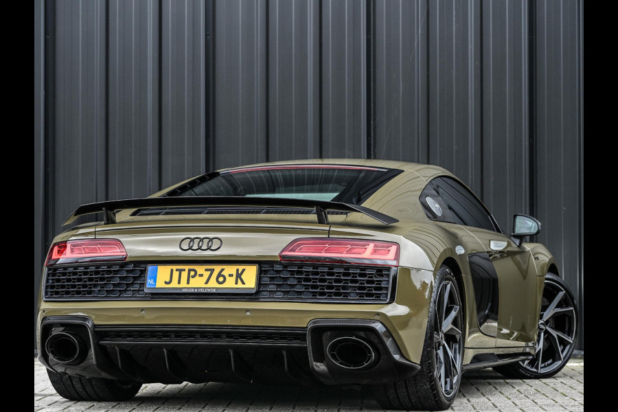 Audi R8 5.2 performance quattro | Audi Exclusive | Ceramic | B&O | Carbon Exterieur | Alcantara Hemel | Carbon Interieur | Laser | Camera | Memory Seat | Keyless Entry | Magnetic Ride | Dynamic Steering |