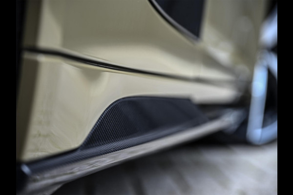 Audi R8 5.2 performance quattro | Audi Exclusive | Ceramic | B&O | Carbon Exterieur | Alcantara Hemel | Carbon Interieur | Laser | Camera | Memory Seat | Keyless Entry | Magnetic Ride | Dynamic Steering |