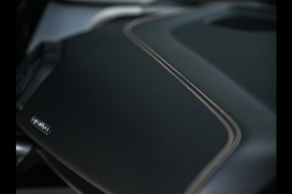 Audi R8 5.2 performance quattro | Audi Exclusive | Ceramic | B&O | Carbon Exterieur | Alcantara Hemel | Carbon Interieur | Laser | Camera | Memory Seat | Keyless Entry | Magnetic Ride | Dynamic Steering |
