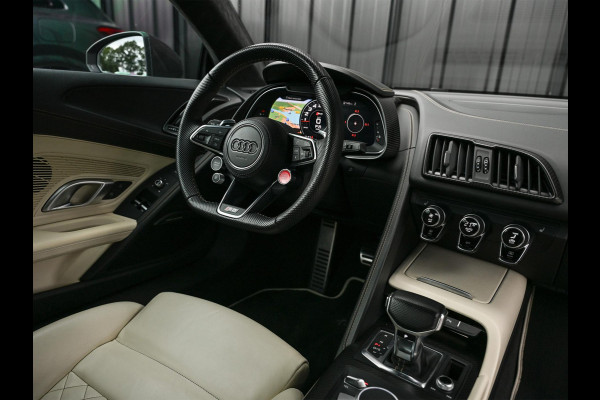 Audi R8 5.2 performance quattro | Audi Exclusive | Ceramic | B&O | Carbon Exterieur | Alcantara Hemel | Carbon Interieur | Laser | Camera | Memory Seat | Keyless Entry | Magnetic Ride | Dynamic Steering |