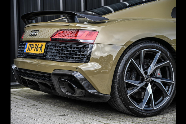 Audi R8 5.2 performance quattro | Audi Exclusive | Ceramic | B&O | Carbon Exterieur | Alcantara Hemel | Carbon Interieur | Laser | Camera | Memory Seat | Keyless Entry | Magnetic Ride | Dynamic Steering |