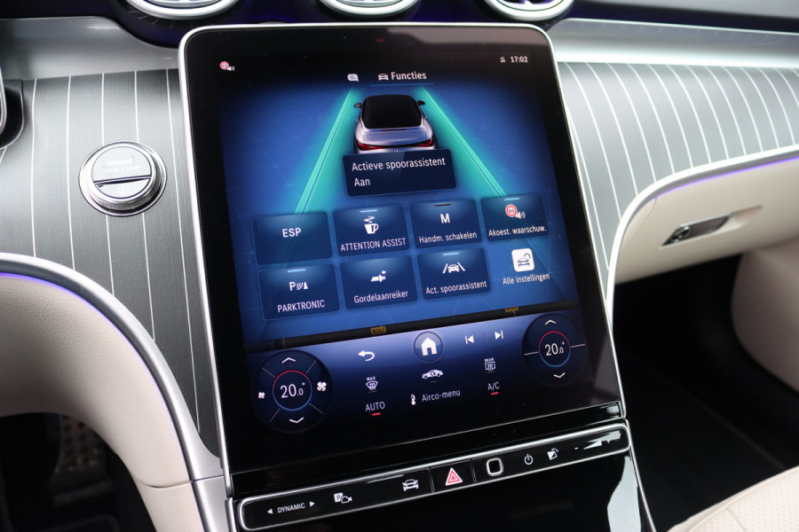 Mercedes-Benz CLE Cabriolet 180 AMG Line | Distronic | Airscarf | Memory | Keyless Go | Cabriocomfortpakket | Verwarmd Stuurwiel | Surround Camera | Augmented Reality |