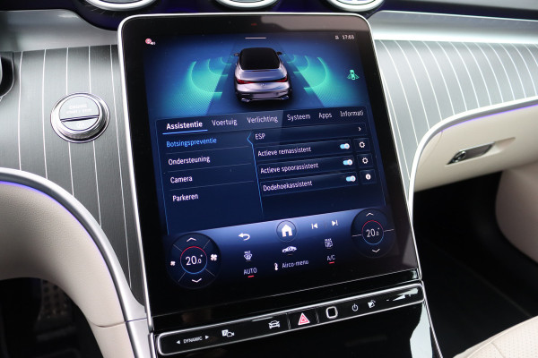 Mercedes-Benz CLE Cabriolet 180 AMG Line | Distronic | Airscarf | Memory | Keyless Go | Cabriocomfortpakket | Verwarmd Stuurwiel | Surround Camera | Augmented Reality |