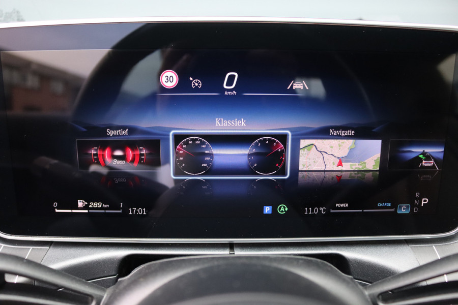 Mercedes-Benz CLE Cabriolet 180 AMG Line | Distronic | Airscarf | Memory | Keyless Go | Cabriocomfortpakket | Verwarmd Stuurwiel | Surround Camera | Augmented Reality |