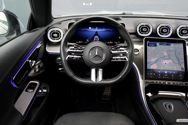 Mercedes-Benz CLE Coupé 300 e AMG Line | Distronic | Memory | Burmester | Panoramadak | Keyless Go | Digital Light | Nightpakket | HUD | Surround Camera | Verwarmd Stuurwiel |