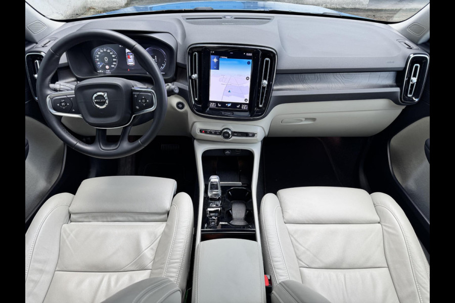 Volvo XC40 1.5 T4 Plug-in hybrid Ultimate Bright | SOH: nnb | Pano | H&K | Full LED | Addaptive CC| 360 Cam | Beige Leder | Elektr. Achterklep | 19 Inch LM |
