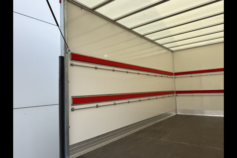 Ford Transit 2.0 TDCI 130PK Bakwagen L4 Cruise Control Airco Parkeersensoren Voor Koffer Bakwagen Meubelbak