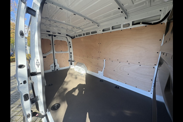 Renault Master E-Tech T35 L3H2 Advance long range 87 kWh 143pk | Trekhaak | Navi | Camera | 270gr. deuren | Betimmering | etc. etc.