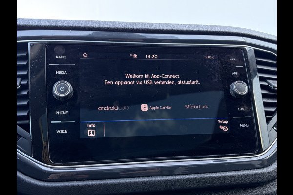 Volkswagen T-Roc 1.5 TSI Sport Pano Carplay Adapt.Cruise Digi-Dash Pdc Led Orig.NL!