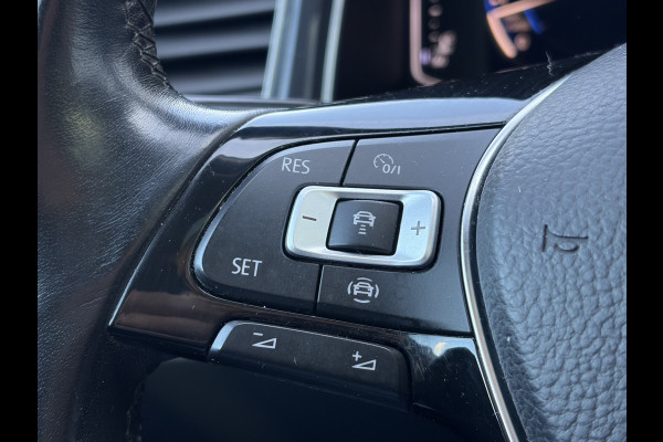 Volkswagen T-Roc 1.5 TSI Sport Pano Carplay Adapt.Cruise Digi-Dash Pdc Led Orig.NL!