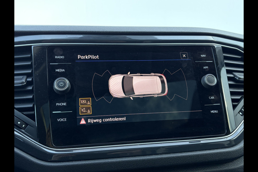 Volkswagen T-Roc 1.5 TSI Sport Pano Carplay Adapt.Cruise Digi-Dash Pdc Led Orig.NL!