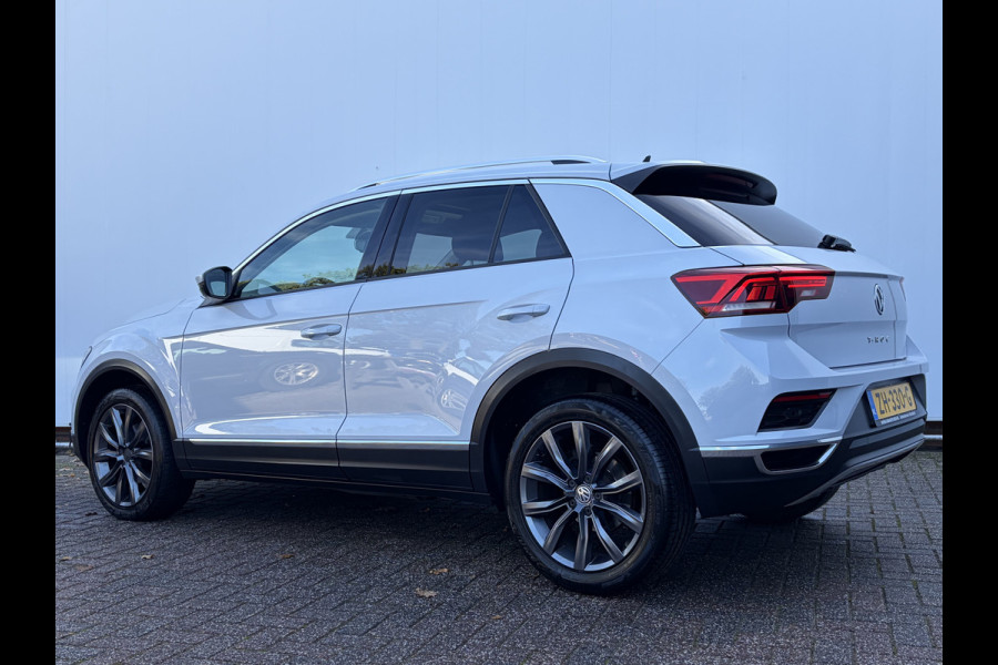 Volkswagen T-Roc 1.5 TSI Sport Pano Carplay Adapt.Cruise Digi-Dash Pdc Led Orig.NL!